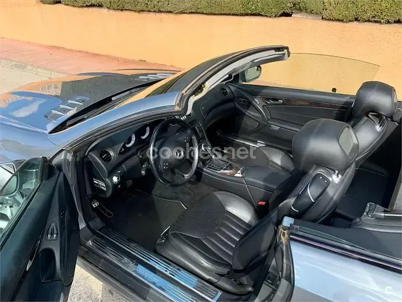 Usado Mercedes SL350 272 CV (200 kW) 2009 Gris / plata Descapotable