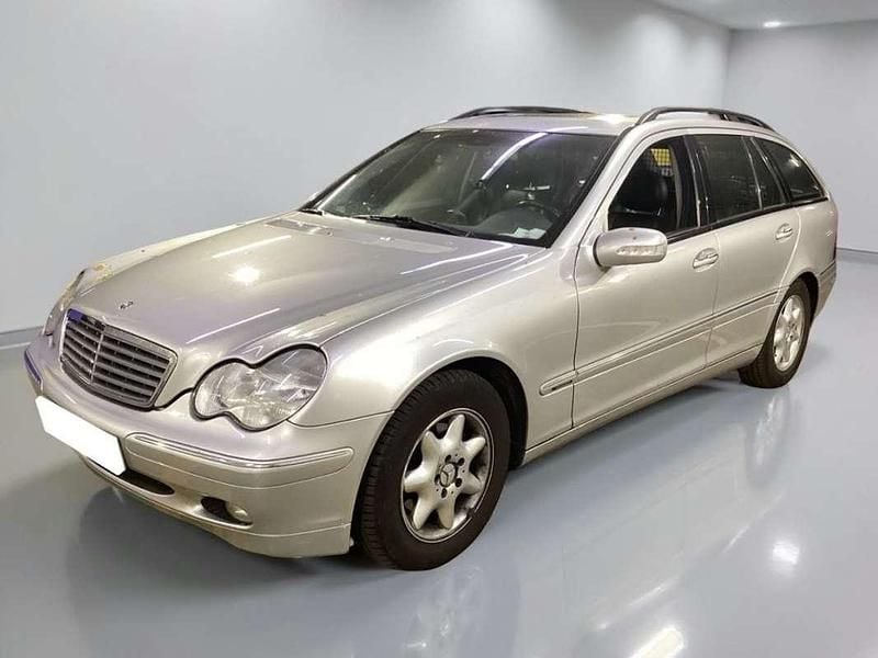 Usado 2001 Mercedes C220 Avantgarde Berlina | 4500 € (Buen precio) - Imagen 1/4