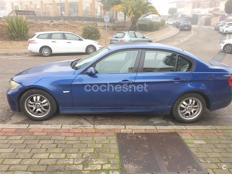 Usado BMW 320 163 CV (119 kW) 2007 Azul Berlina