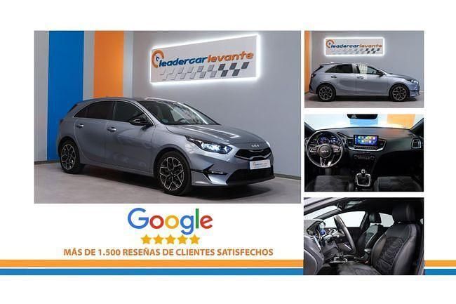 Usado Kia Ceed Style 101 CV (74 kW) 2025 Gris Utilitario