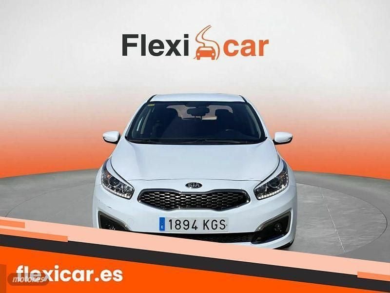 Usado Kia Ceed 100 CV (73 kW) 2018 Blanco Utilitario