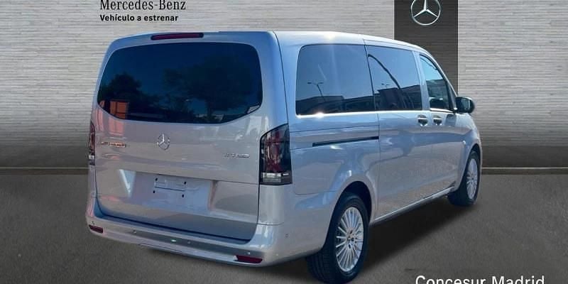 Nuevo Mercedes Vito 136 CV (100 kW) 2025 Plata Van