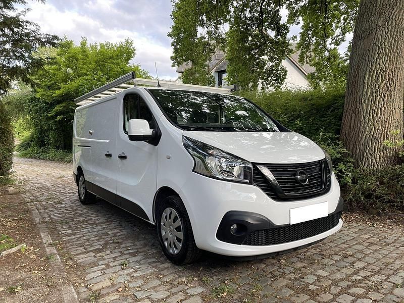 Usado Nissan NV300 Comfort 120 CV (88 kW) 2021 Blanco Van