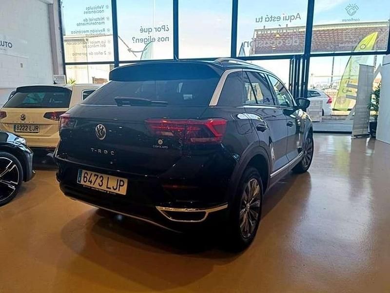 Usado VW T-Roc Sport 150 CV (110 kW) 2020 Negro SUV