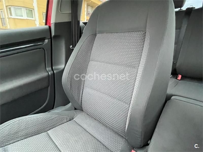 Usado VW Golf IV GT 170 CV (125 kW) 2006 Rojo Berlina