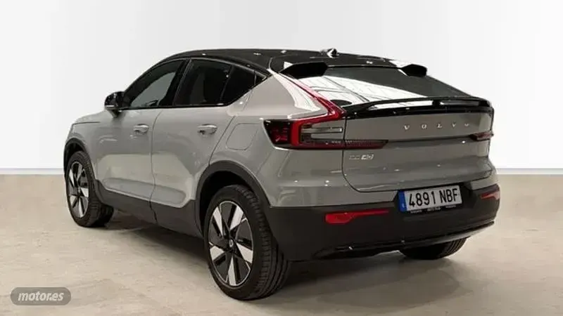 Usado Volvo EC40 Ultra 325 kW (442 CV) 2025 Gris SUV