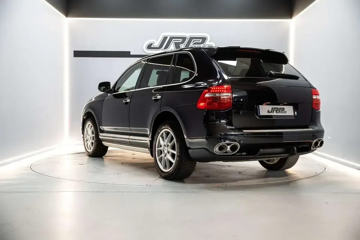 Usado Porsche Cayenne 240 CV (176 kW) 2009 Negro SUV