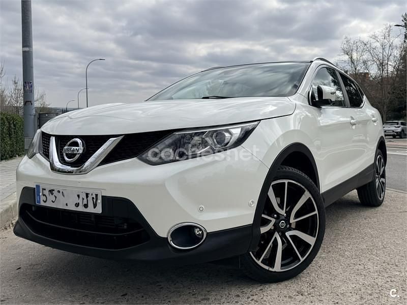 Usado Nissan Qashqai Tekna 115 CV (84 kW) 2013 Blanco SUV