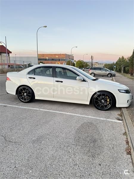 Usado Honda Accord Sport 140 CV (102 kW) 2008 Blanco Berlina