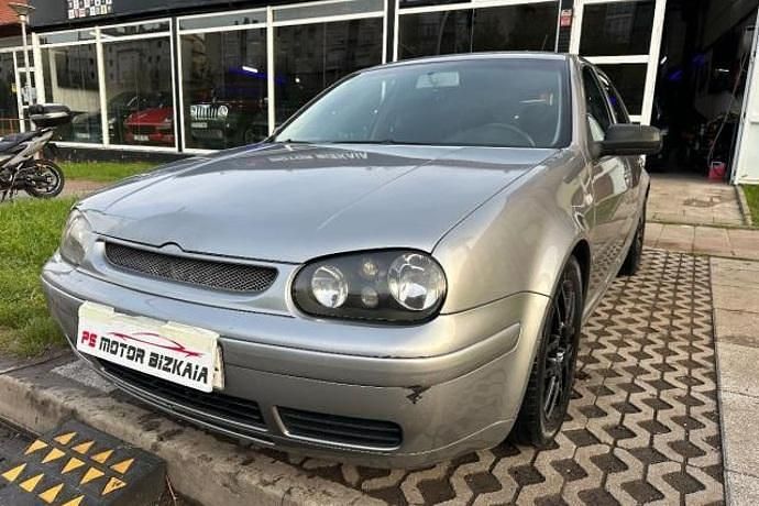 Usado VW Golf IV Highline 105 CV (77 kW) 2003 Utilitario