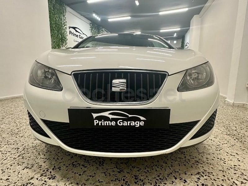 Usado Seat Ibiza Copa 70 CV (51 kW) 2012 Blanco Berlina