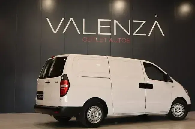 Usado Hyundai H-1 136 CV (100 kW) 2017 Blanco Monovolumen