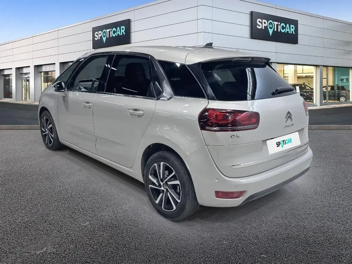 Käytetty Citroën C4 Picasso Feel 130 HP (95 kW) 2017 Harmaa Tila-auto