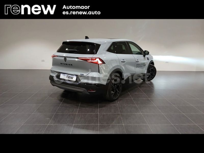 Usado Renault Symbioz Esprit Alpine 145 CV (106 kW) 2024 Gris / plata SUV