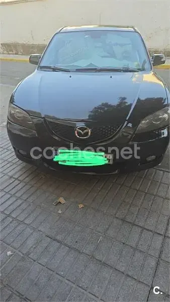 Usado Mazda 3 Sportive 109 CV (80 kW) 2004 Negro Berlina