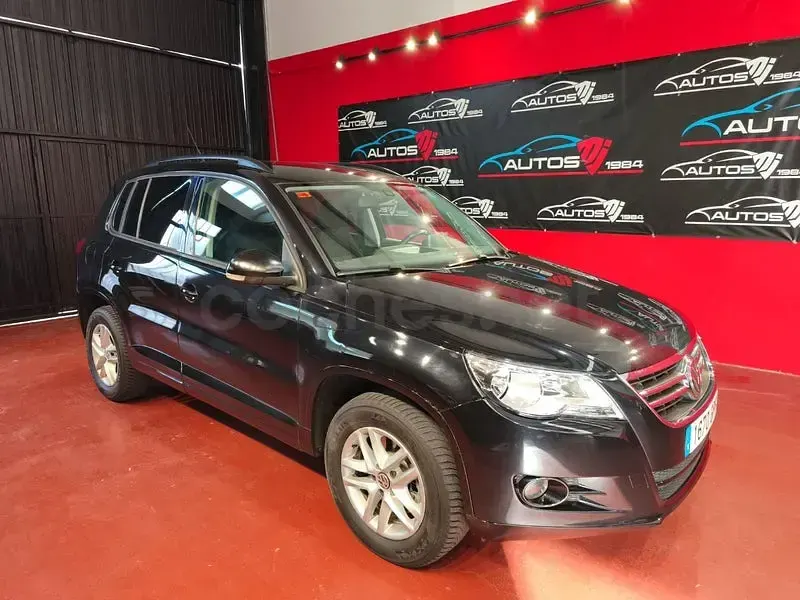 Usado VW Tiguan 140 CV (102 kW) 2009 Negro SUV