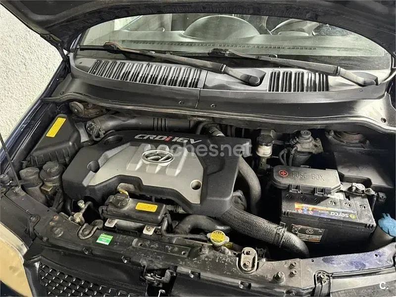 Usado Hyundai Matrix GLS 102 CV (75 kW) 2005 Azul Monovolumen