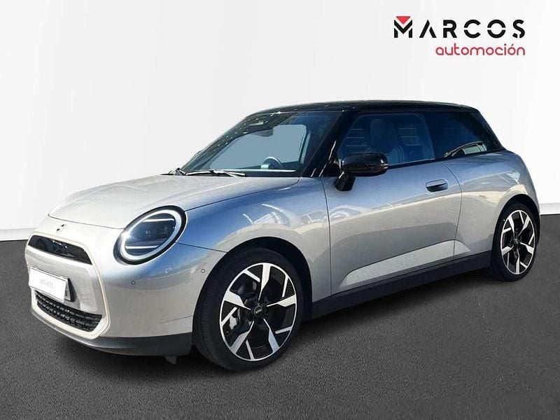 Nuevo Mini Cooper 135 kW (184 CV) 2025 Plateado Utilitario