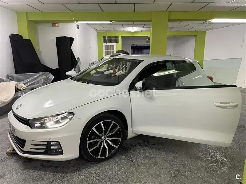 Occasion VW Scirocco R-line 150 ch (110 kW) 2017 Blanc Coupé
