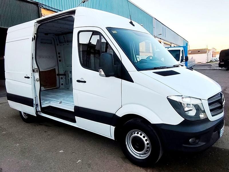 Usado Mercedes Sprinter 143 CV (105 kW) 2018 Blanco Van