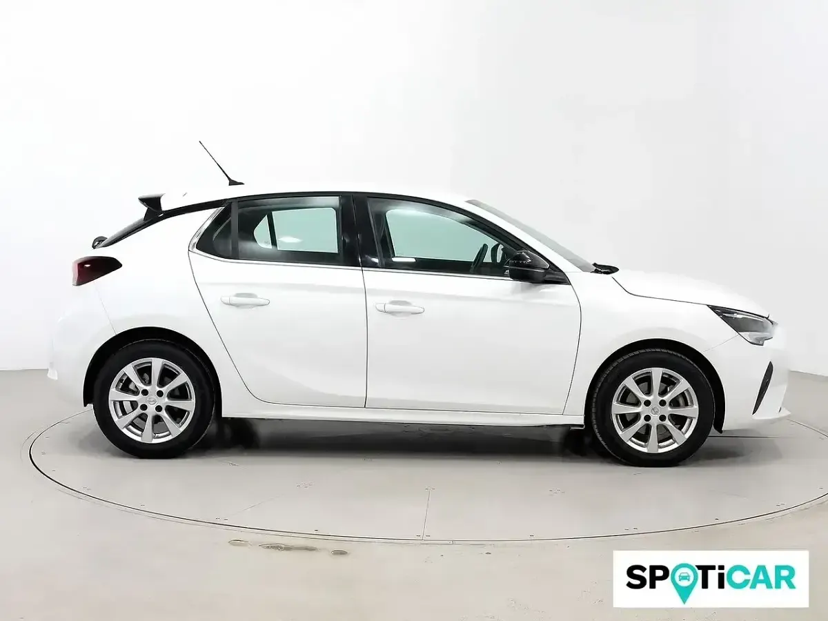 Usado Opel Corsa Elegance 100 CV (73 kW) 2020 Blanco Utilitario