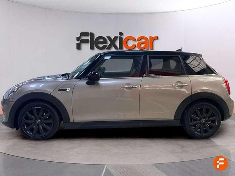 Usado Mini Cooper 136 CV (100 kW) 2019 Gris Utilitario