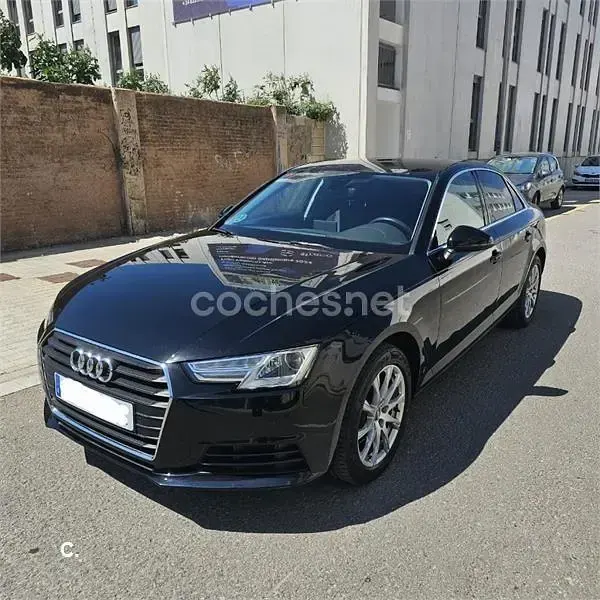 Usado Audi A4 Advanced 150 CV (110 kW) 2017 Negro Berlina