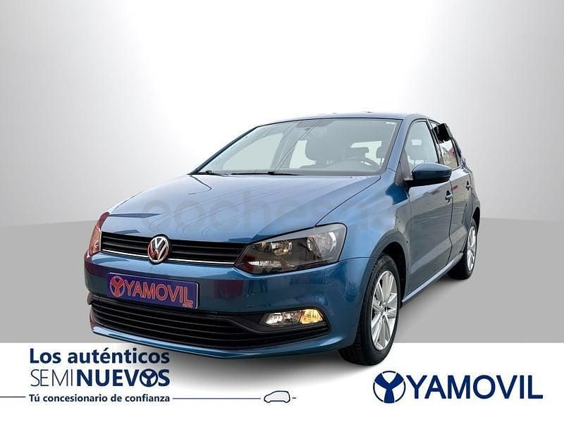 Usado VW Polo Advance 75 CV (55 kW) 2016 Azul Berlina
