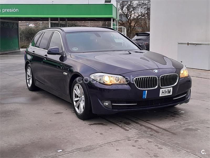 Używany BMW 520 177 KM (130 kW) 2011 Niebieski Kombi