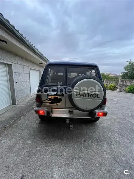 Usado Nissan Patrol 115 CV (84 kW) 1998 Azul SUV