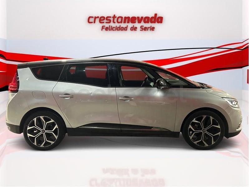 Usado Renault Grand Scénic IV Zen 140 CV (102 kW) 2022 Gris / plata Monovolumen