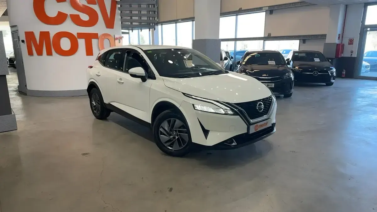 Usado Nissan Qashqai Acenta 140 CV (102 kW) 2022 Blanco SUV