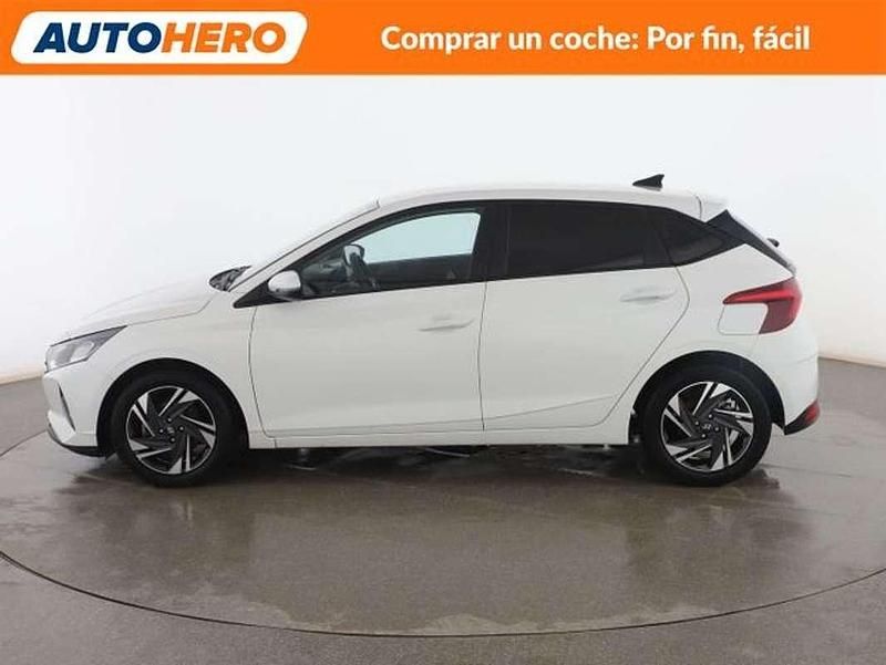 Usado Hyundai i20 101 CV (74 kW) 2021 Blanco Utilitario