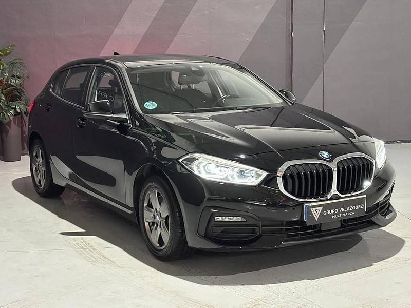 Usado BMW 116 116 CV (85 kW) 2022 Blanco Utilitario
