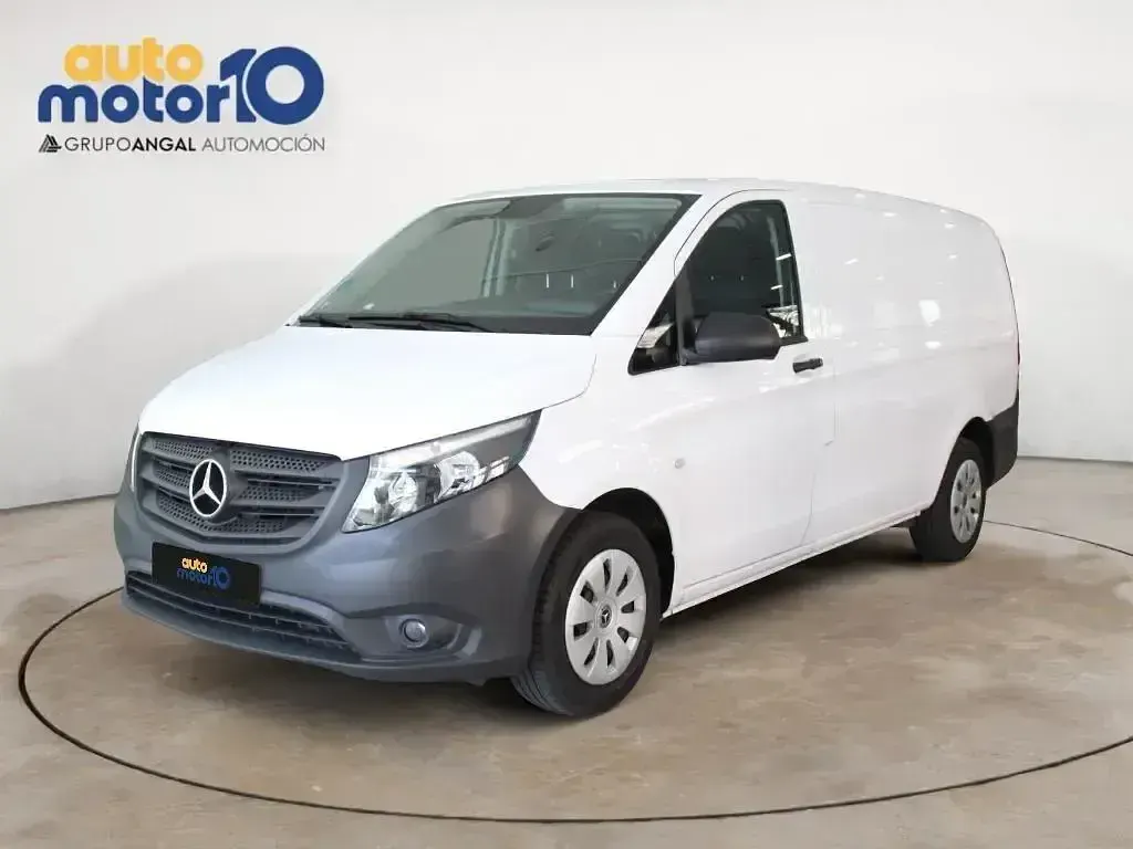 Usado Mercedes Vito 102 CV (75 kW) 2024 Blanco Van