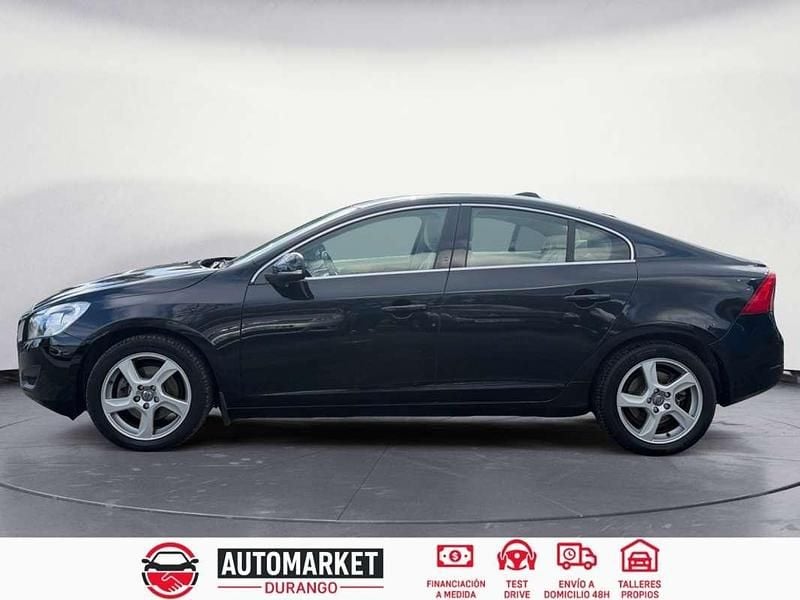 Käytetty Volvo S60 R-Design 180 HP (132 kW) 2011 Sininen Sedan