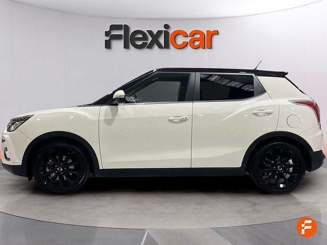 Usado Ssangyong (KGM) Tivoli Limited 163 CV (119 kW) 2019 Blanco SUV
