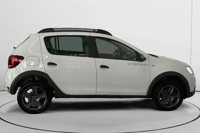 Usado Dacia Sandero 90 CV (66 kW) 2017