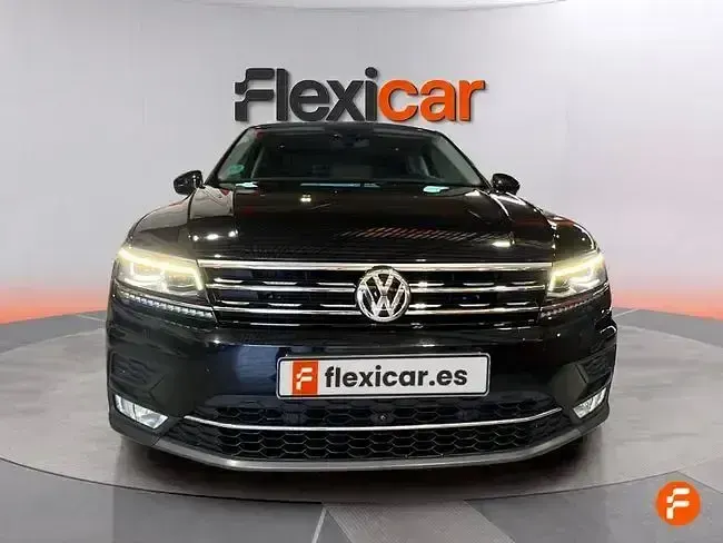 Usado VW Tiguan Sportline 150 CV (110 kW) 2017 Negro SUV