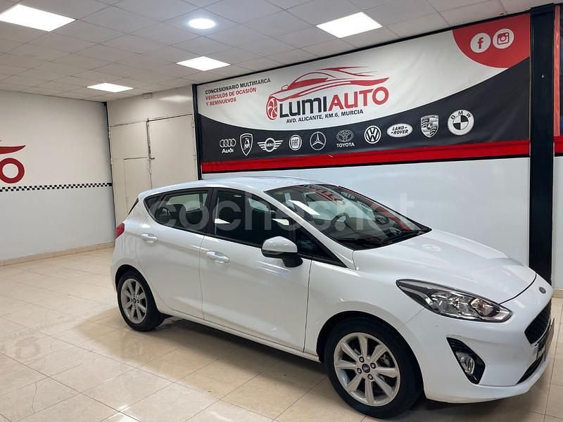 Blanco Usado 2018 Ford Fiesta Trend Berlina | 10.900 € (Precio justo) - Imagen 1/4