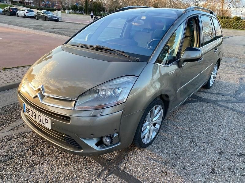 Usado Citroën Grand C4 Picasso Exclusive 110 CV (80 kW) 2009 Beige Monovolumen