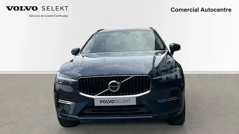 Usado Volvo XC60 Core 197 CV (144 kW) 2023 Azul SUV