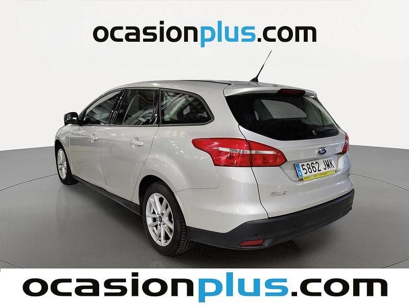 Usado Ford Focus Trend+ 125 CV (91 kW) 2016 Gris Familiar