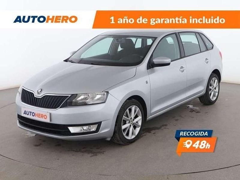 Gris Usado 2014 Skoda Rapid Ambition Utilitario | 8099 € (Buen precio) - Imagen 1/3
