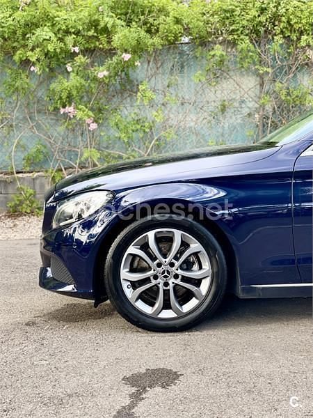 Usado Mercedes C200 136 CV (100 kW) 2018 Azul Berlina