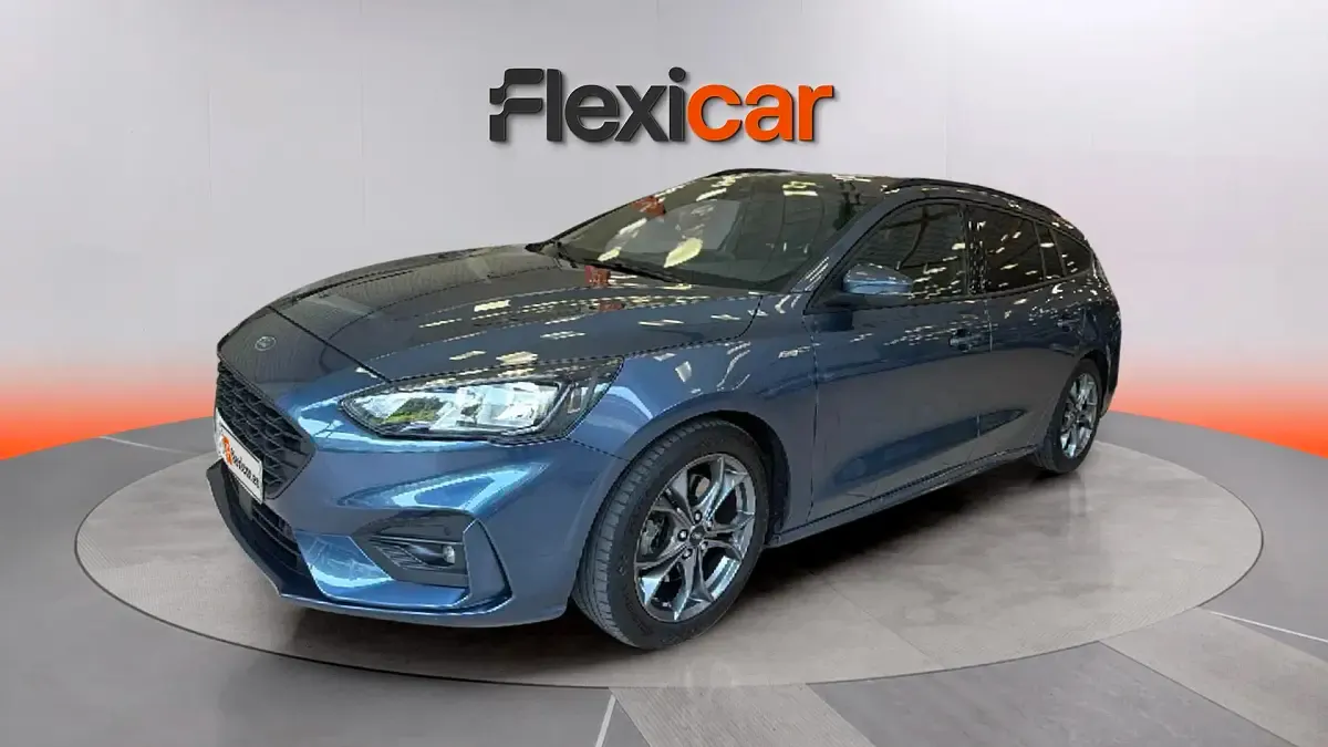 Usado Ford Focus ST-Line 125 CV (91 kW) 2019 Azul Familiar