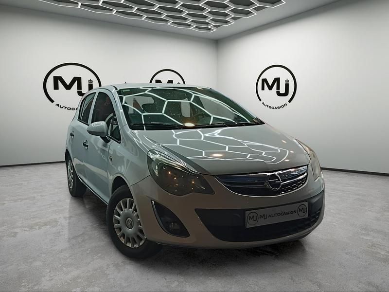 Usado Opel Corsa Expression 75 HP (55 kW) 2013 Branco Citadino