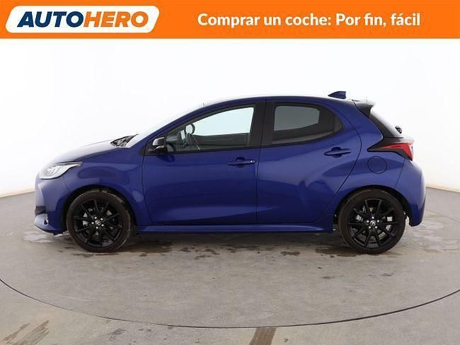 Usado Toyota Yaris Hybrid Style 116 CV (85 kW) 2022 Azul Berlina