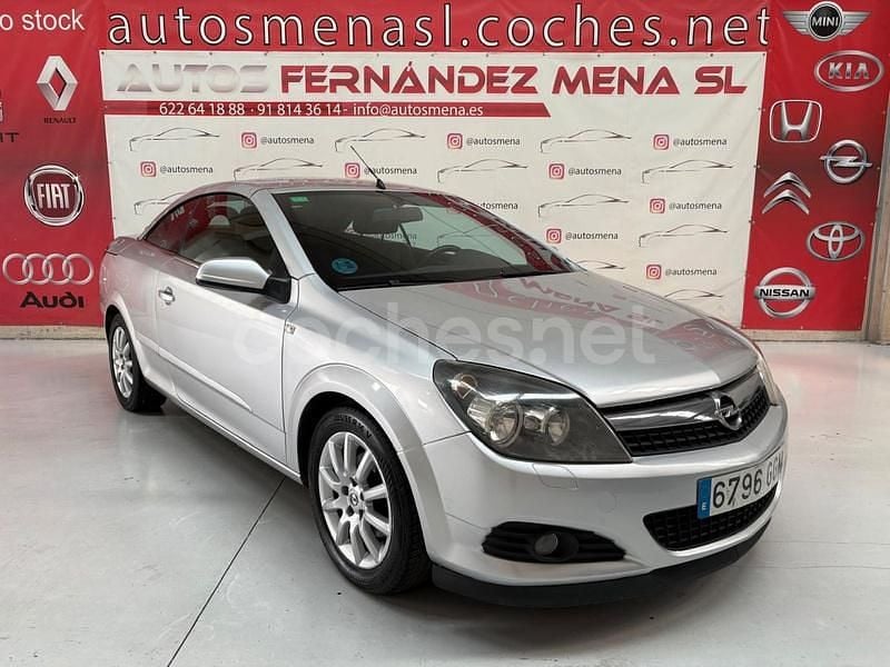Gris / plata Usado 2008 Opel Astra Cabriolet Enjoy Descapotable | 4500 € (Precio justo) - Imagen 1/4