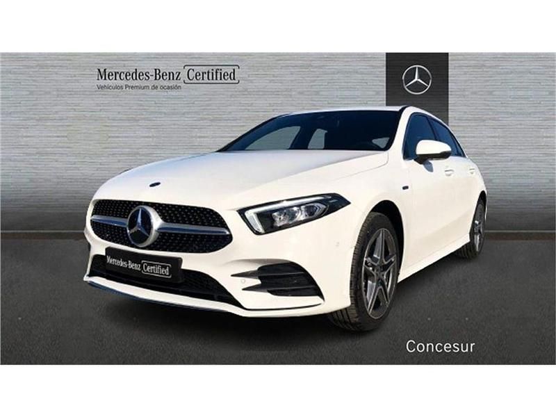 Blanco Usado 2022 Mercedes A250 Utilitario | 28.900 € - Imagen 1/4